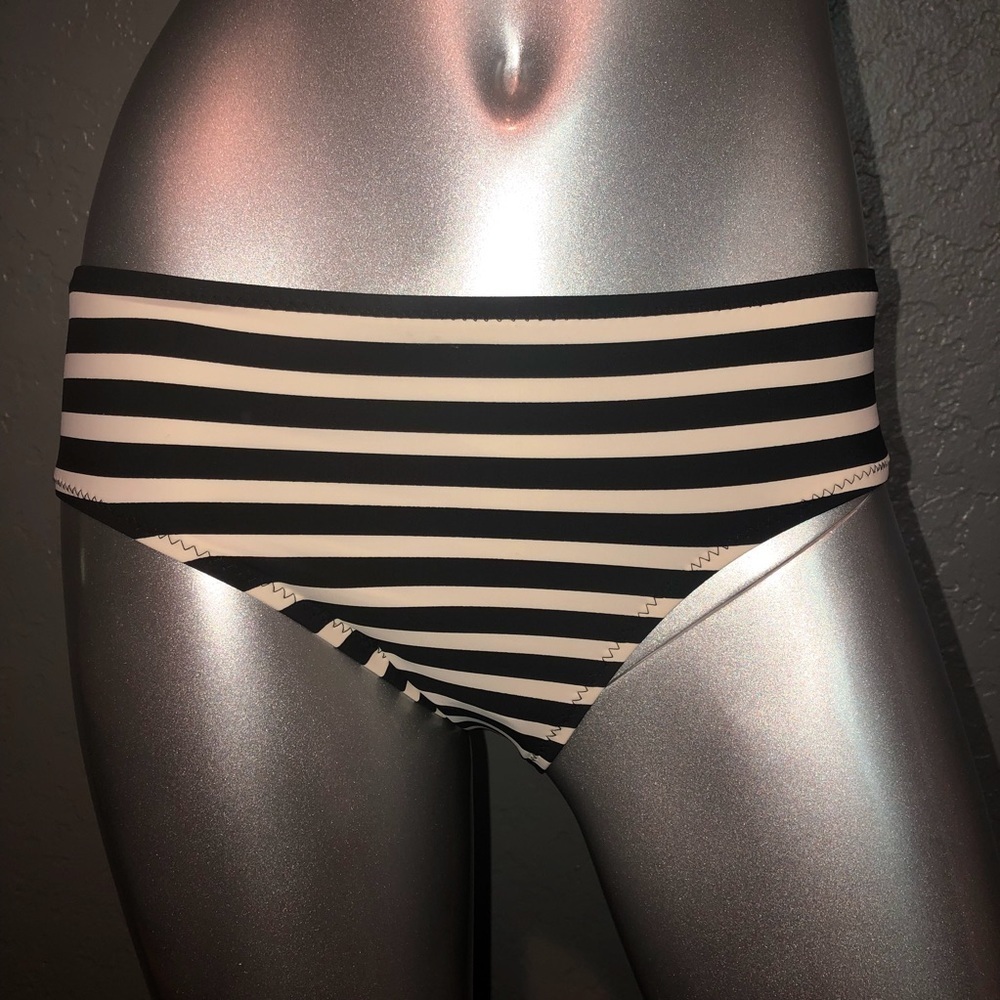 Juicy Couture new bikini bottom